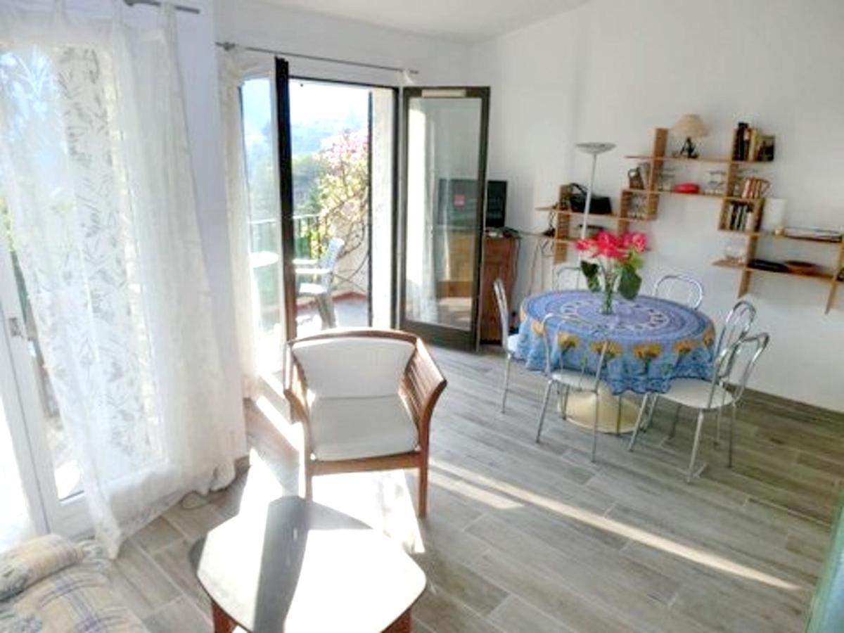Appartement Studio a Theoule sur Mer a 400 m de la plage avec vue sur la mer terrasse amenagee et wifi Extérieur photo